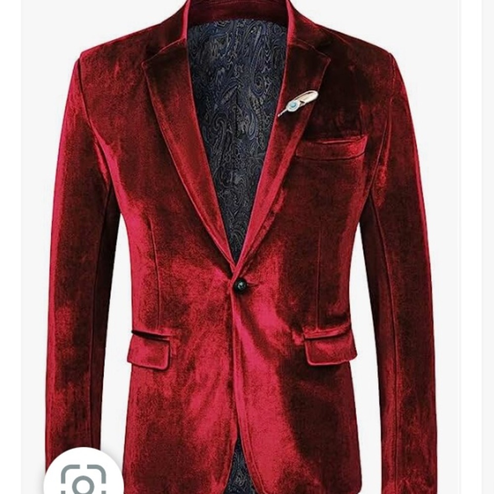 Awesome red velvet, fully lined with usable pockets jacket